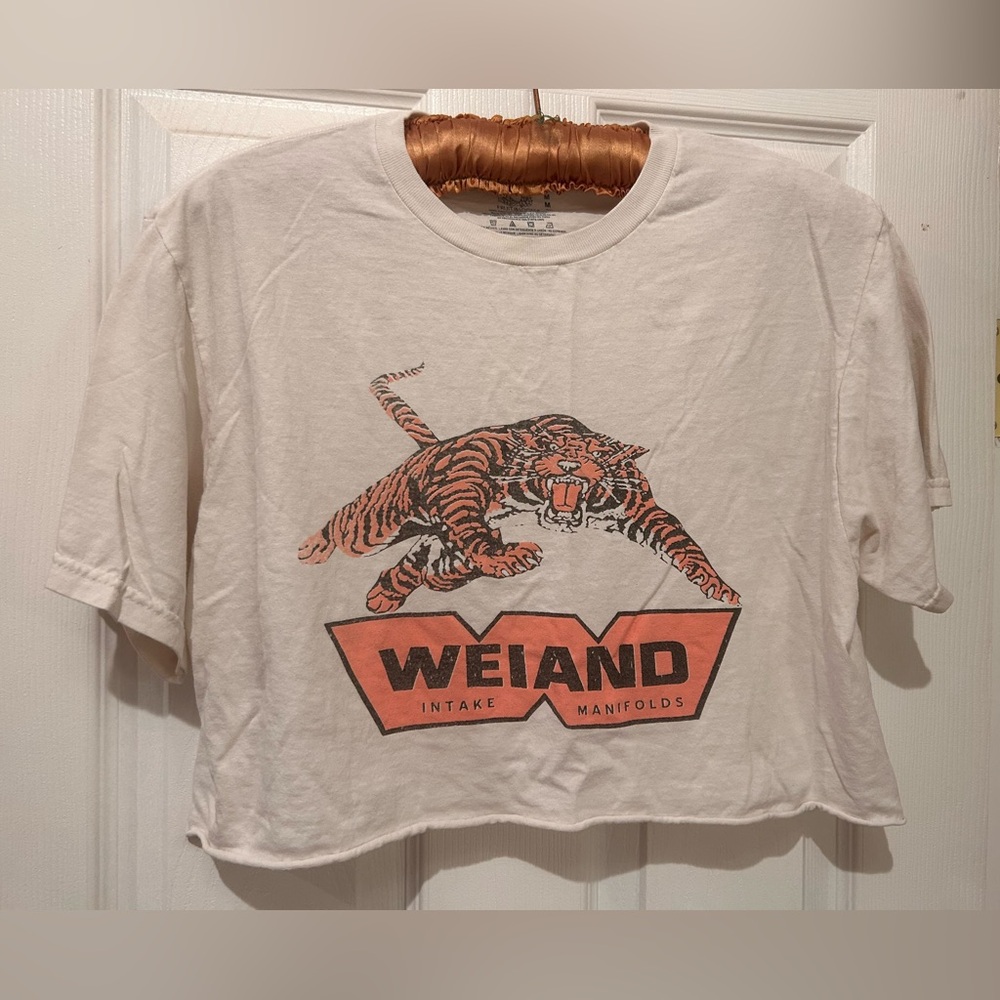 Cropped White Tee w/ Tiger Graphic - Fruit of the Loom
